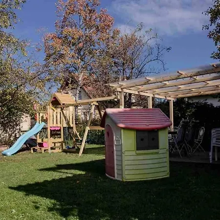 And Free Parking Apartment *